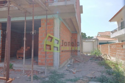 Moradia T3 para Venda em Fernao Ferro