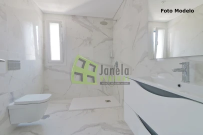 Moradia T3 para Venda em Fernao Ferro