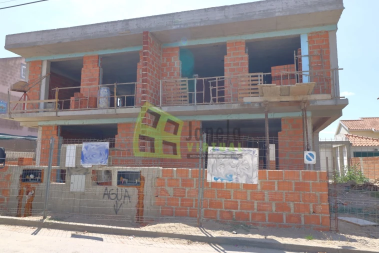 Moradia T3 para Venda em Fernao Ferro Foto 2