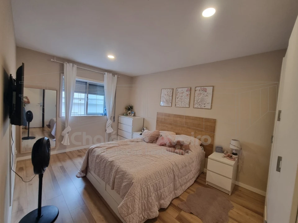 Apartamento T2 para Venda em Esgueira Foto 5