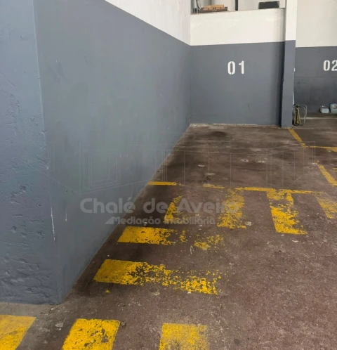 Apartamento T2 para Venda em Esgueira