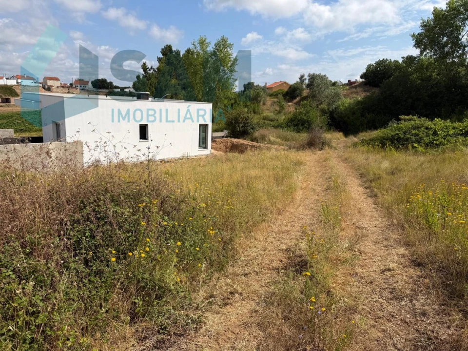 Terreno para Venda em Maxial e Monte Redondo Foto 16