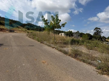 Terreno para Venda em Maxial e Monte Redondo