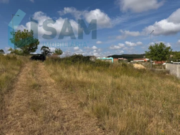 Terreno para Venda em Maxial e Monte Redondo