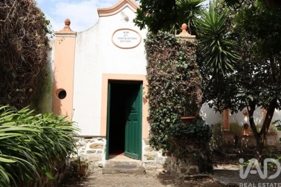 Moradia para Venda em Dois Portos e Runa