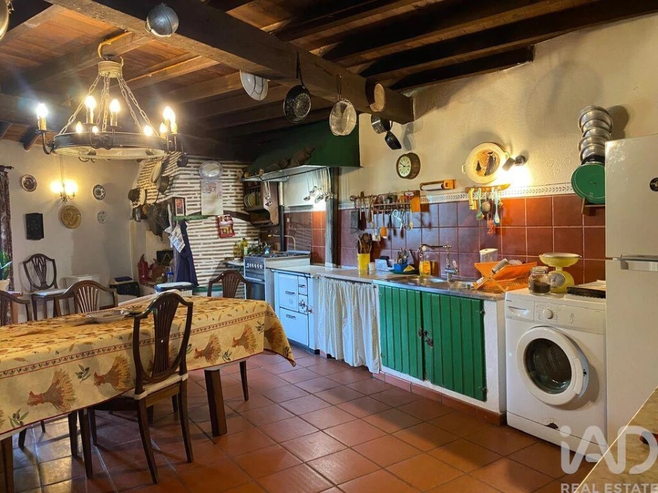 Moradia para Venda em Dois Portos e Runa Foto 5
