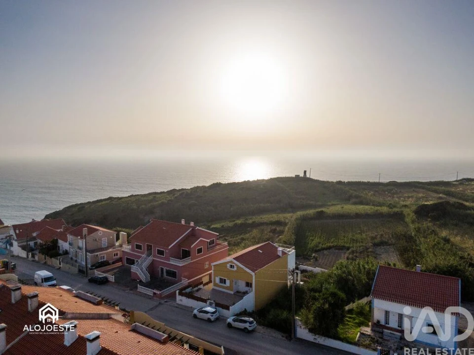 Moradia T3 para Venda em São Pedro da Cadeira Foto 3