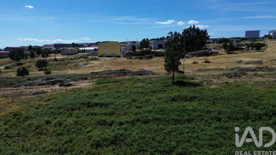 Terreno para Venda em Vila Chã Foto 12