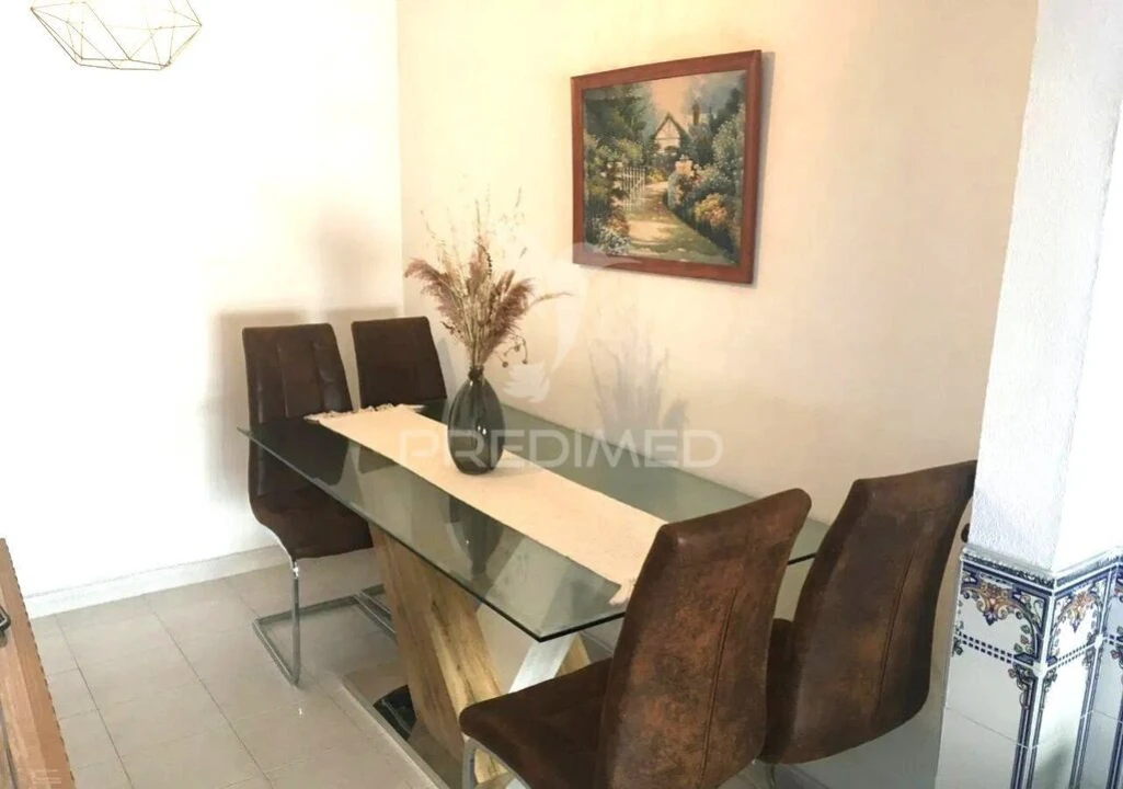 Apartamento T1 para Venda em Baixa da Banheira e Vale da Amoreira Foto 4