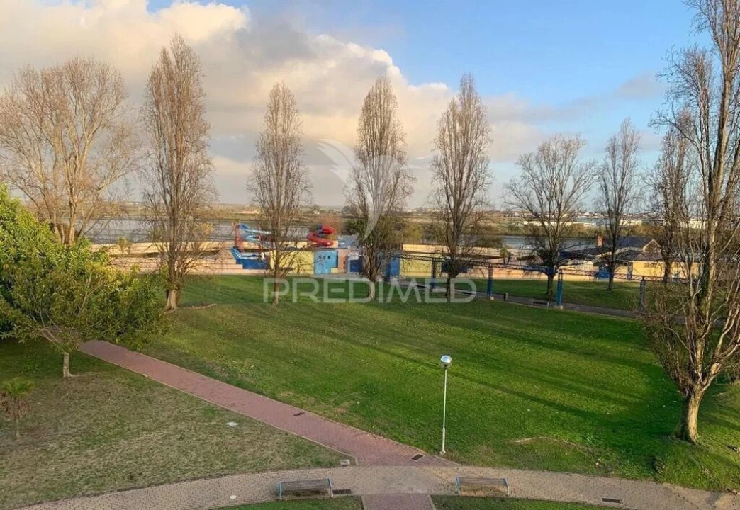 Apartamento T1 para Venda em Baixa da Banheira e Vale da Amoreira Foto 13