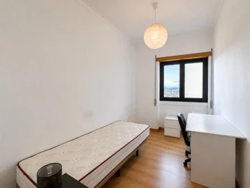 Apartamento T3 para Venda em Santo Antonio dos Olivais