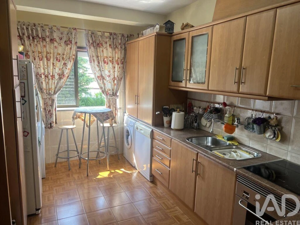 Apartamento T3 para Venda em Castro Daire Foto 17