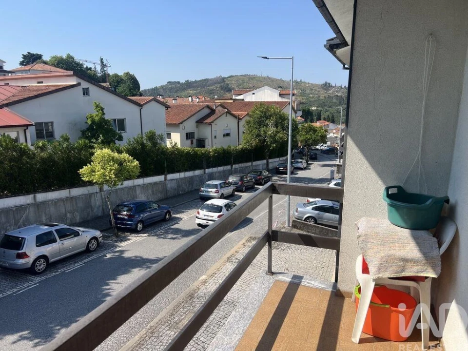 Apartamento T3 para Venda em Castro Daire Foto 13