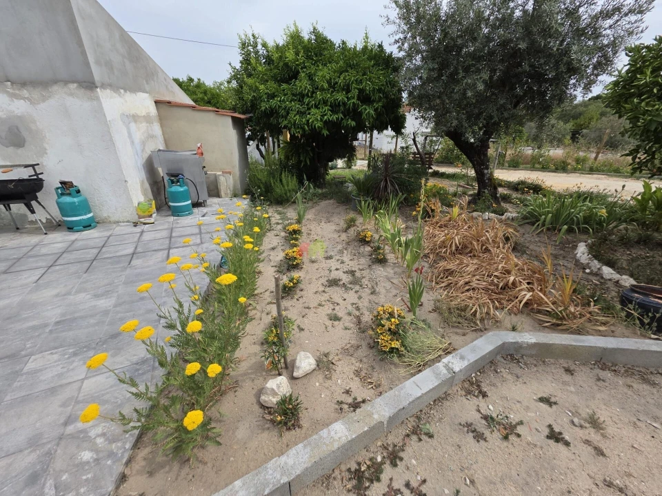 Quinta T2 para Venda em Cortiçadas de Lavre e Lavre Foto 5