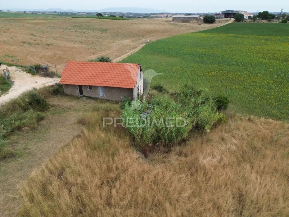 Moradia T2 para Venda em São Vicente do Paul e Vale de Figueira Foto 2