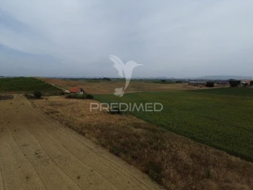 Moradia T2 para Venda em São Vicente do Paul e Vale de Figueira