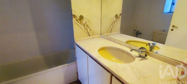 Moradia T4 para Venda em Loivo