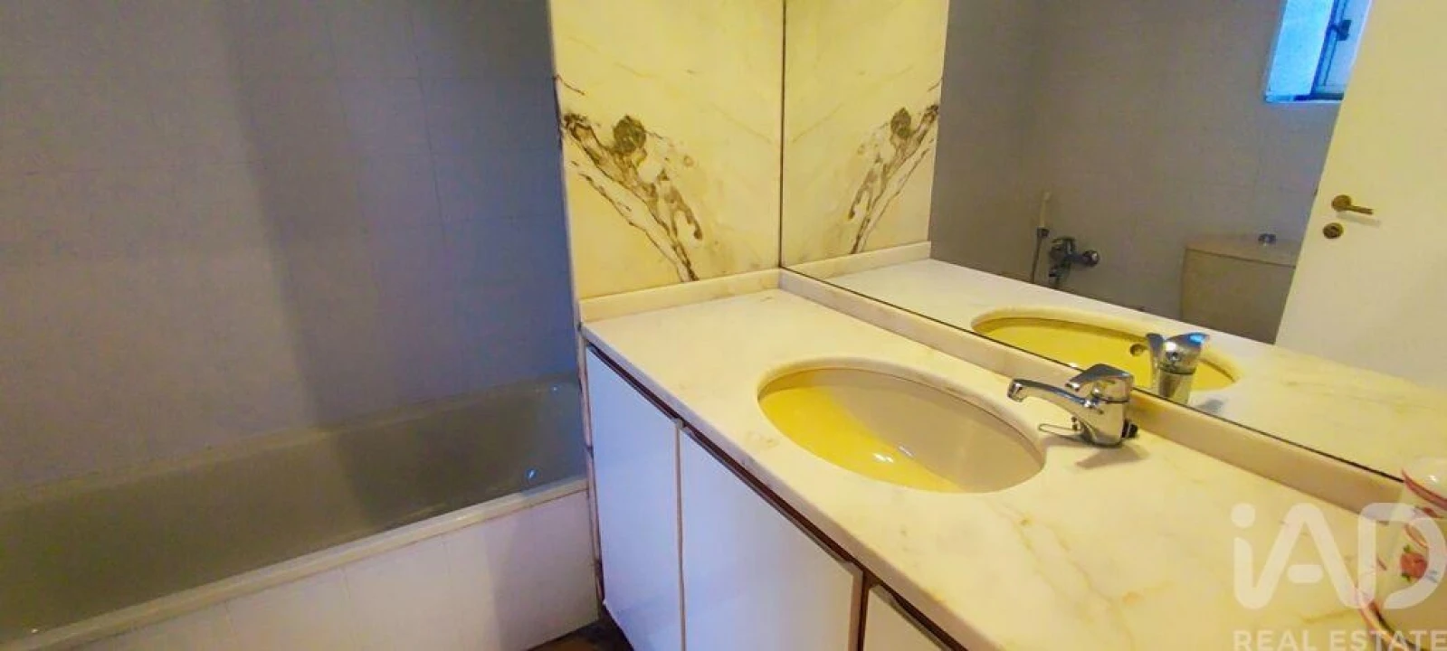 Moradia T4 para Venda em Loivo Foto 25