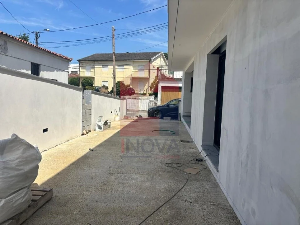 Moradia T3 para Venda em Ferreiros e Gondizalves Foto 25