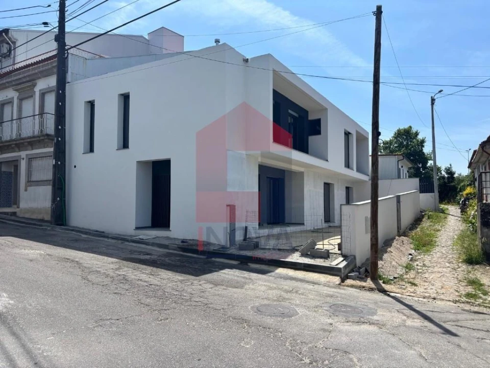 Moradia T3 para Venda em Ferreiros e Gondizalves Foto 30