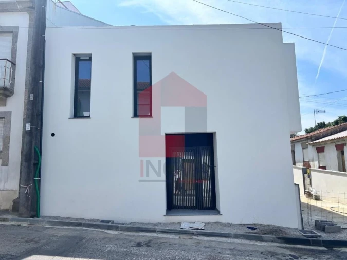 Moradia T3 para Venda em Ferreiros e Gondizalves Foto 29