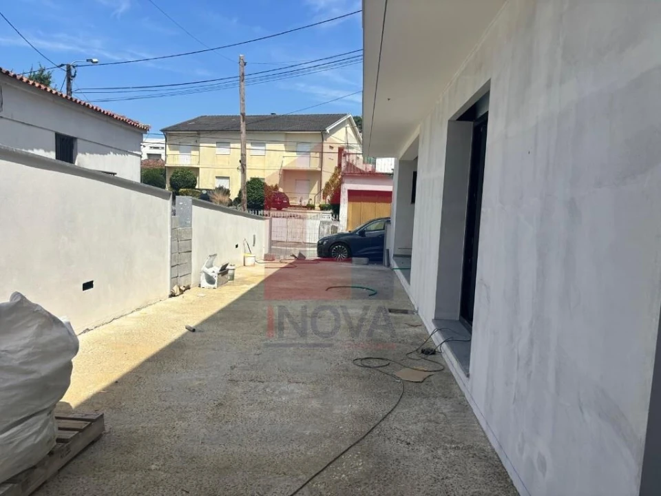 Moradia T3 para Venda em Ferreiros e Gondizalves Foto 6