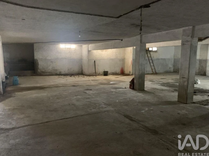 Garagem para Venda em Alijo Foto 5