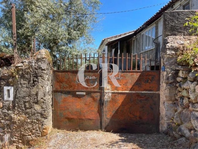 Quinta T3 para Venda em Vila Nova do Ceira Foto 8