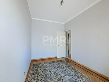 Apartamento T3 para Arrendamento em Lumiar