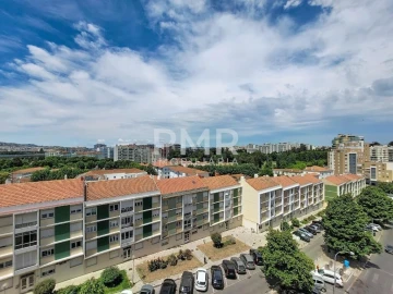 Apartamento T3 para Arrendamento em Lumiar