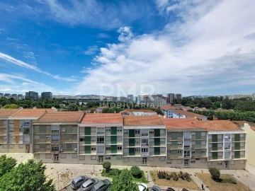 Apartamento T3 para Arrendamento em Lumiar