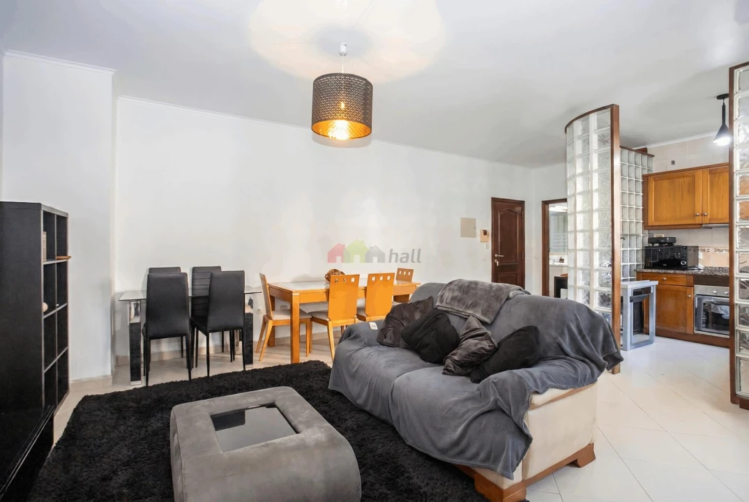 Apartamento T1 para Venda em Baixa da Banheira e Vale da Amoreira Foto 1