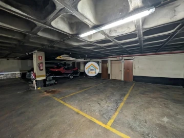 Apartamento T3 para Venda em Faro (Sé e São Pedro)