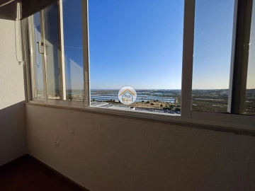 Apartamento T3 para Venda em Faro (Sé e São Pedro)