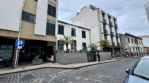 Apartamento T2 para Venda em Funchal (Santa Maria Maior)