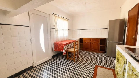 Moradia T4 para Venda em Vila de Punhe