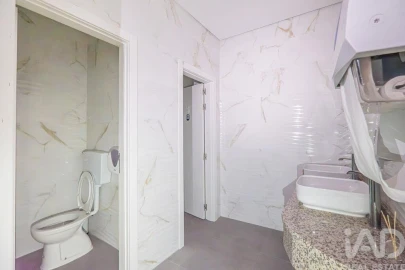 Prédio para Venda em União das Freguesias de Setúbal