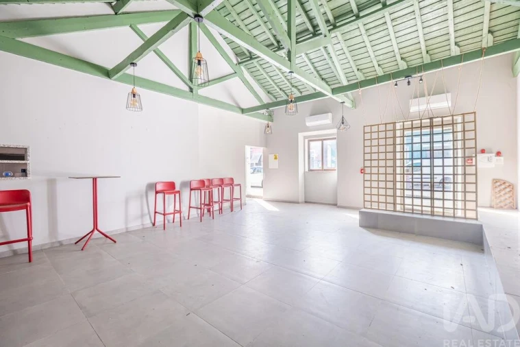 Prédio para Venda em União das Freguesias de Setúbal Foto 11