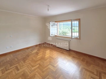Moradia T3 para Venda em Canedo, Vale e Vila Maior