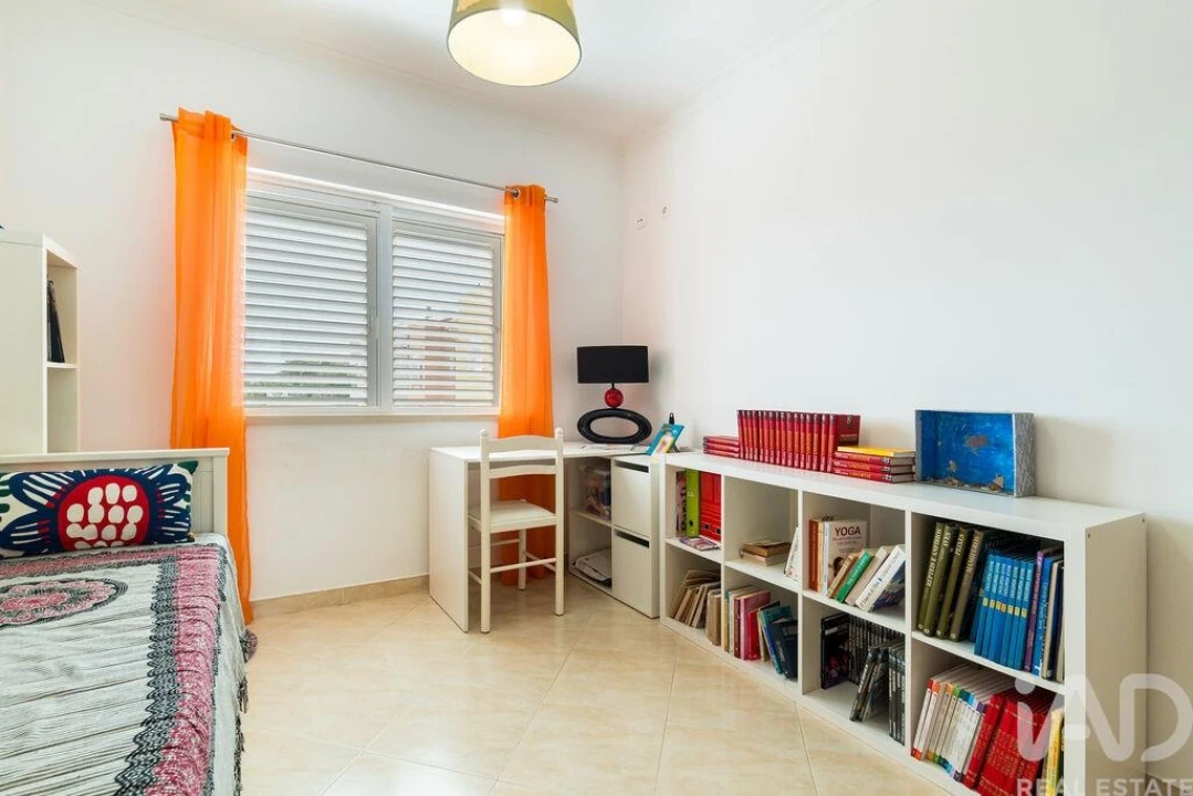 Moradia T3 para Venda em Alvor Foto 15