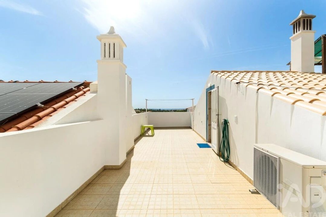 Moradia T3 para Venda em Alvor Foto 21