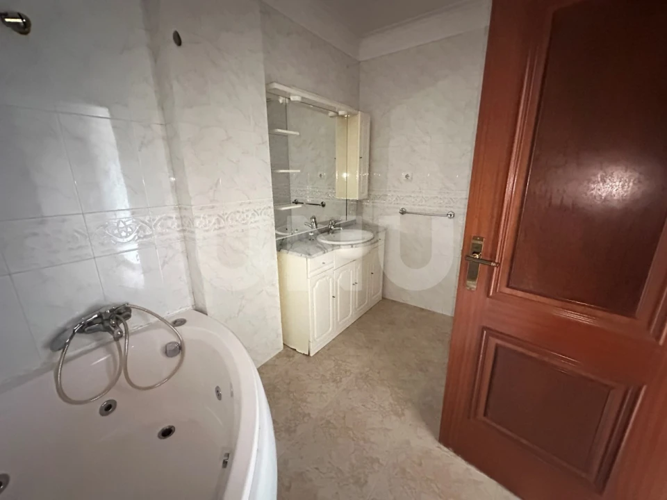 Apartamento T3 para Venda em Castelo Branco Foto 34