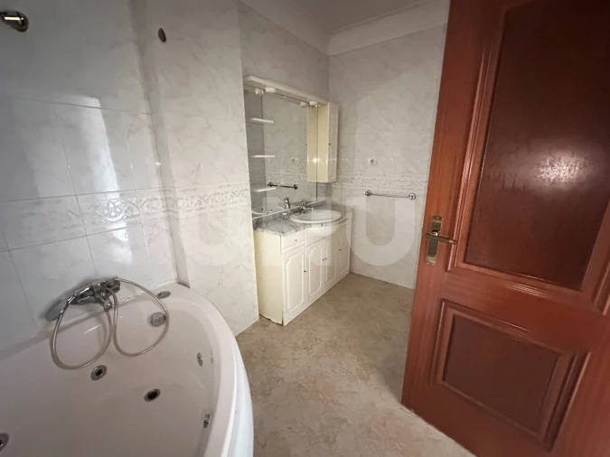 Apartamento T3 para Venda em Castelo Branco Foto 34