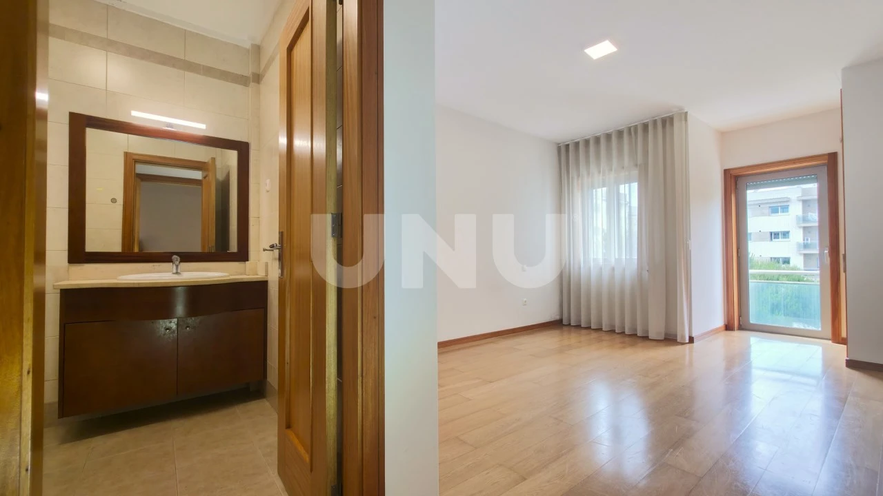 Apartamento T3 para Venda em Santa Maria da Feira, Travanca, Sanfins e Espargo Foto 14