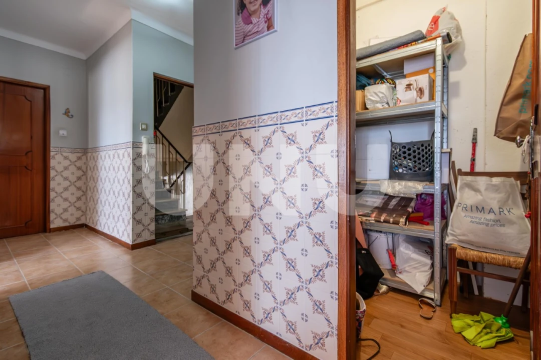 Apartamento T2 para Venda em Covilhã e Canhoso Foto 19