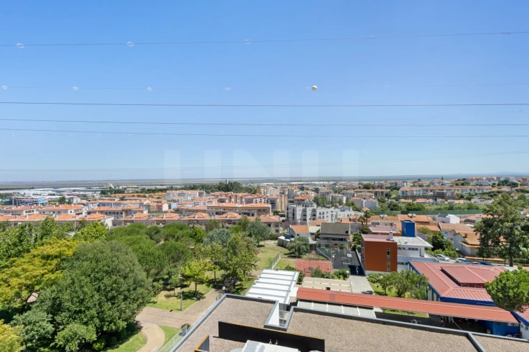 Apartamento T3 para Venda em Alverca do Ribatejo e Sobralinho Foto 18