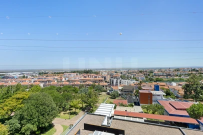 Apartamento T3 para Venda em Alverca do Ribatejo e Sobralinho