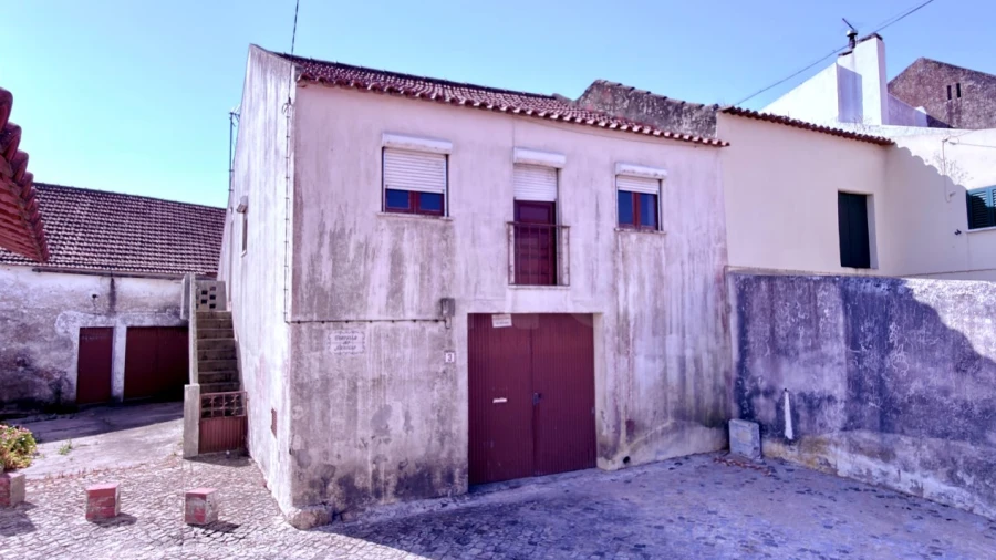 Moradia T2 para Venda em Enxara do Bispo, Gradil e Vila Franca do Rosário