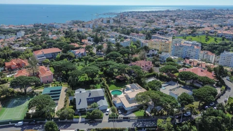 Moradia T4 para Venda em Cascais e Estoril