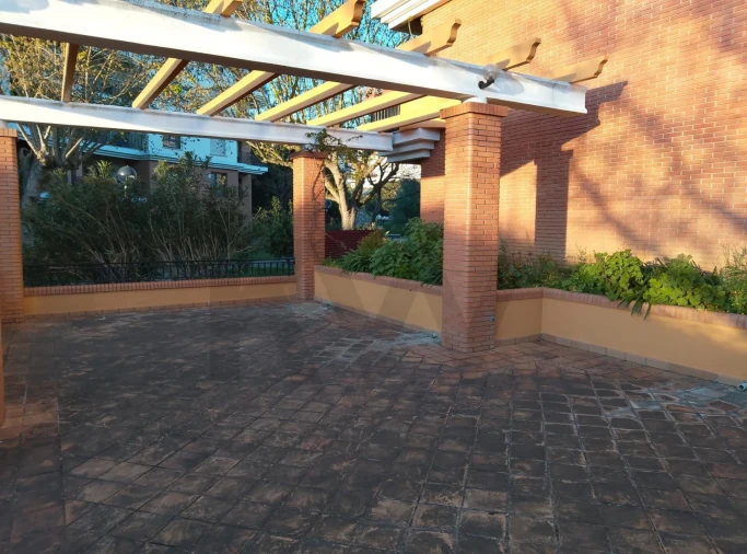 Garagem para Arrendamento em Alverca do Ribatejo e Sobralinho Foto 6